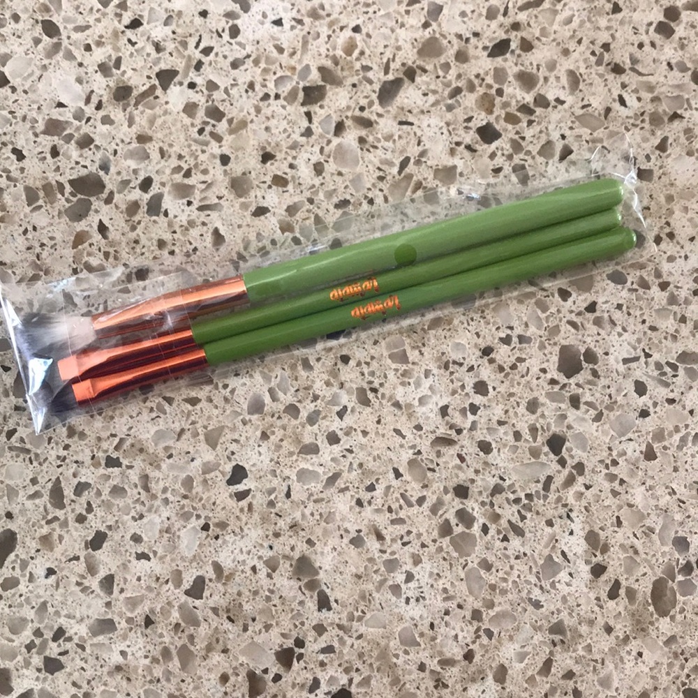 Alamar Eye Brushes